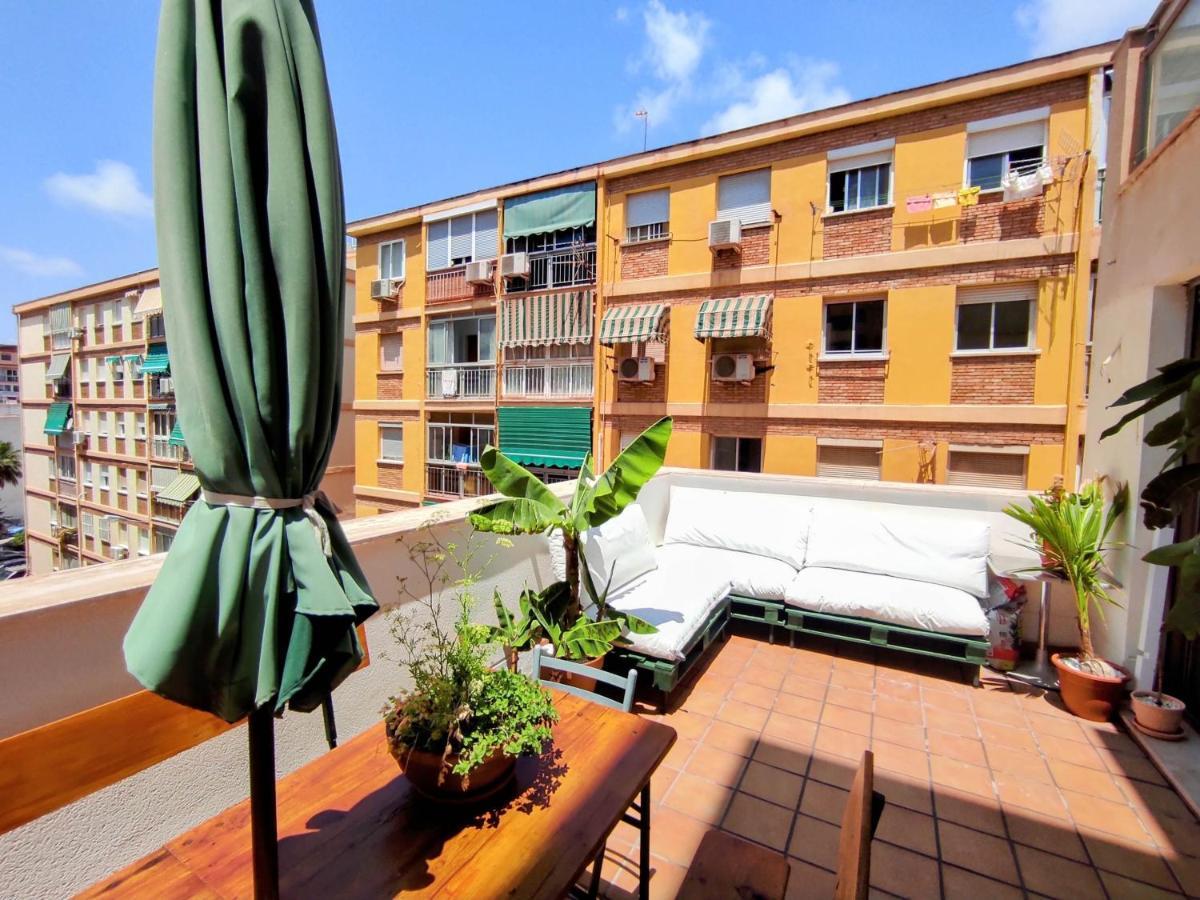 Manuela Nogales Apartments! Málaga Esterno foto